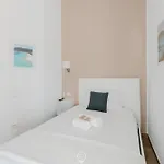 Guest house House Adele 4*