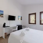 Guest house House Adele 4*
